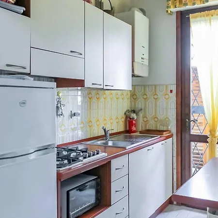 公寓 Apartament Near The Beach - *